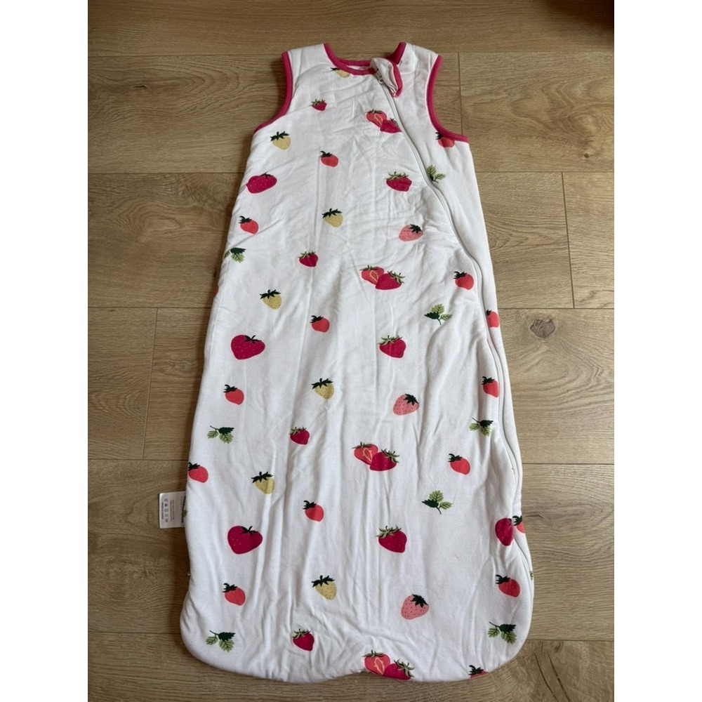 Baby Bubble Panda bamboo sleep sack strawberry print 1.0 tog zip size L 12-18M